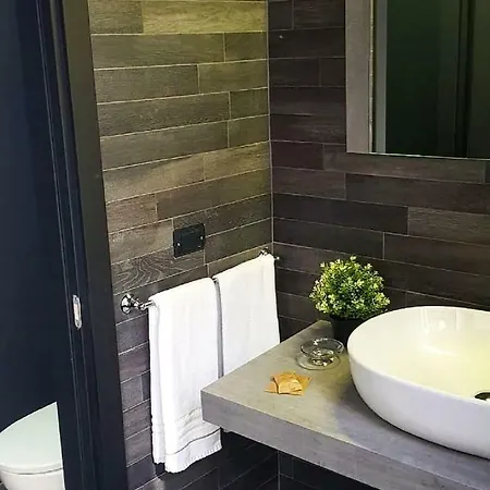فندق مبيت وإفطار Deluxe Central Station نابولي