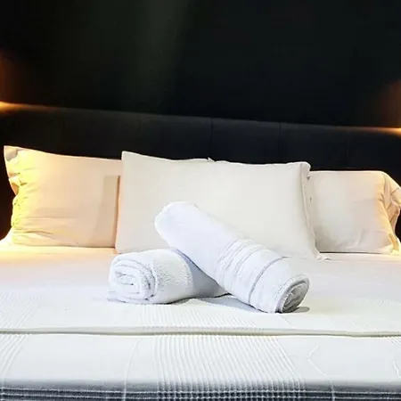 Deluxe Central Station