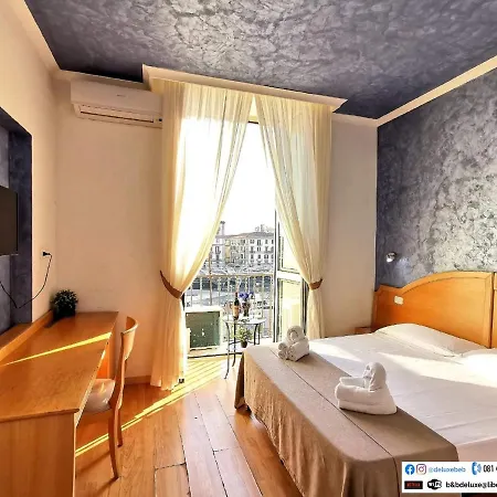 Deluxe Central Station فندق مبيت وإفطار نابولي