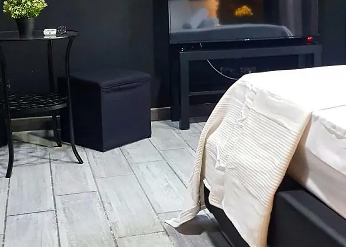 Bed & Breakfast Deluxe Central Station