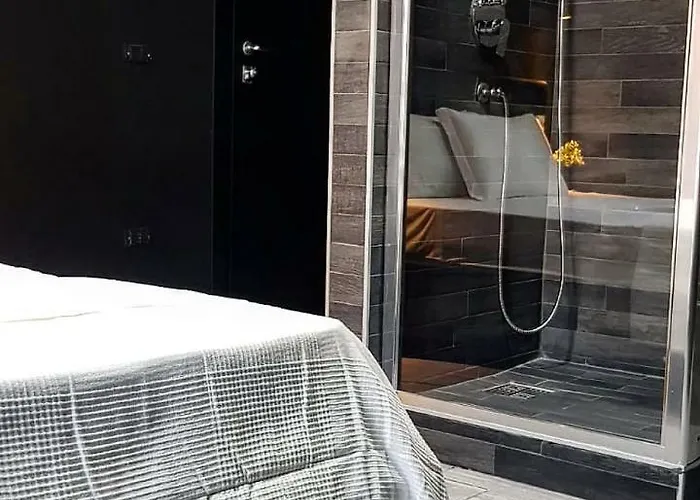 Bed & Breakfast Deluxe Central Station