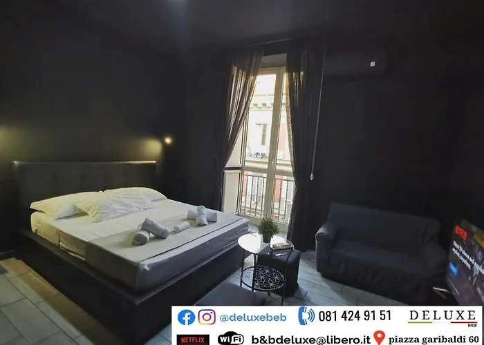 Deluxe Central Station Bed & Breakfast