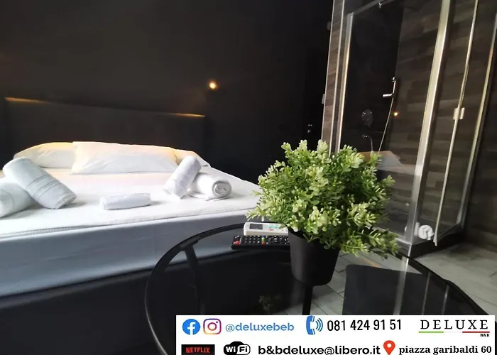 Bed & Breakfast Deluxe Central Station Neapel